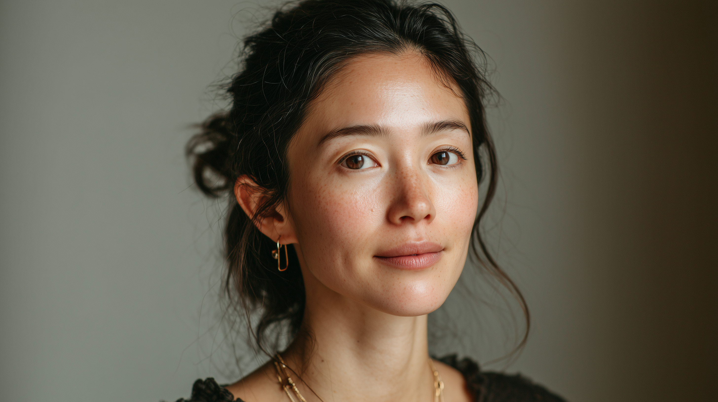 Portrait of Maya, founder of Linnea